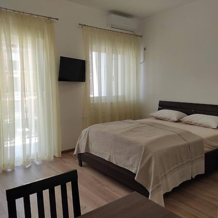 Studio Apartman Dani บันยา โควิลยาชา ภายนอก รูปภาพ