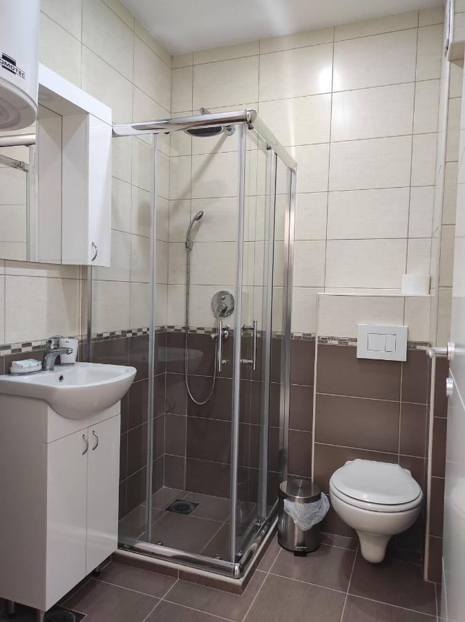 Studio Apartman Dani บันยา โควิลยาชา ภายนอก รูปภาพ